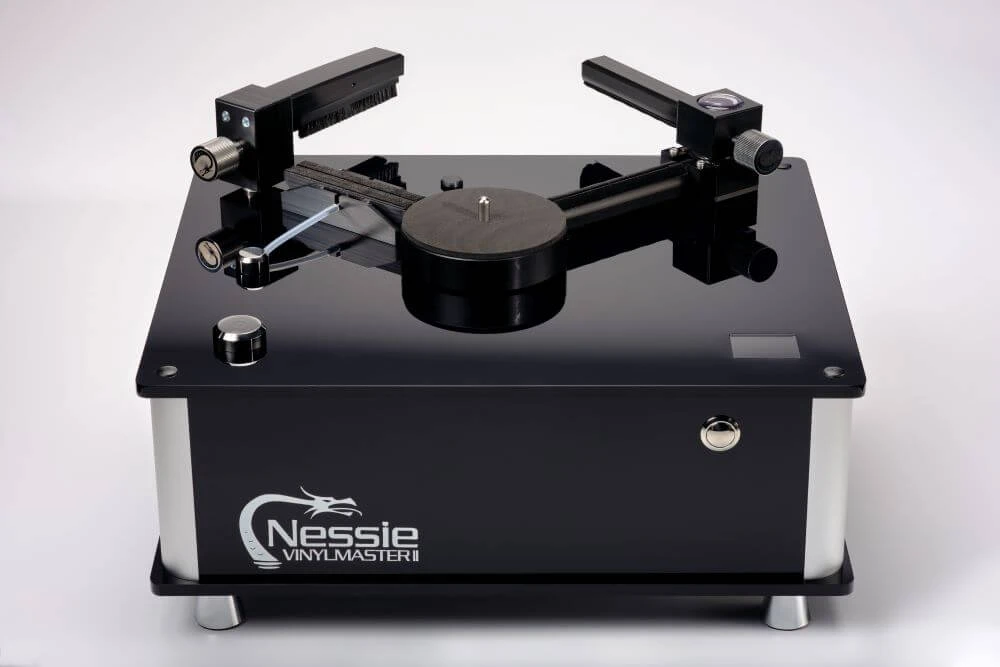 Nessie Vinylmaster Reference, Plattenwaschmaschine